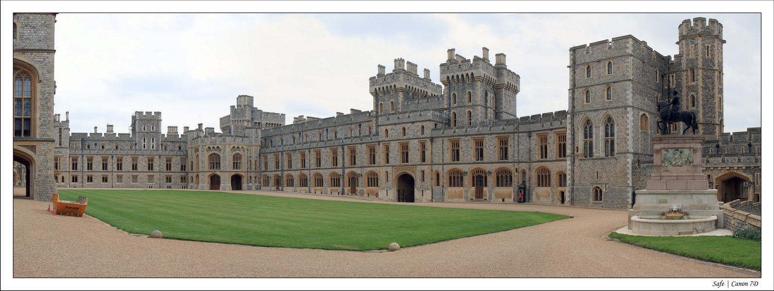 2011   03   Pano Windsor 1